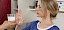 Blonde Frau weist Milch ab, da unverträglich - © stock.adobe.com / absolutimages / 84045433