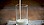 Milch wird in Milchglas eingeschenkt auf Stoff - © CC0 - Pixabay - Pezibear